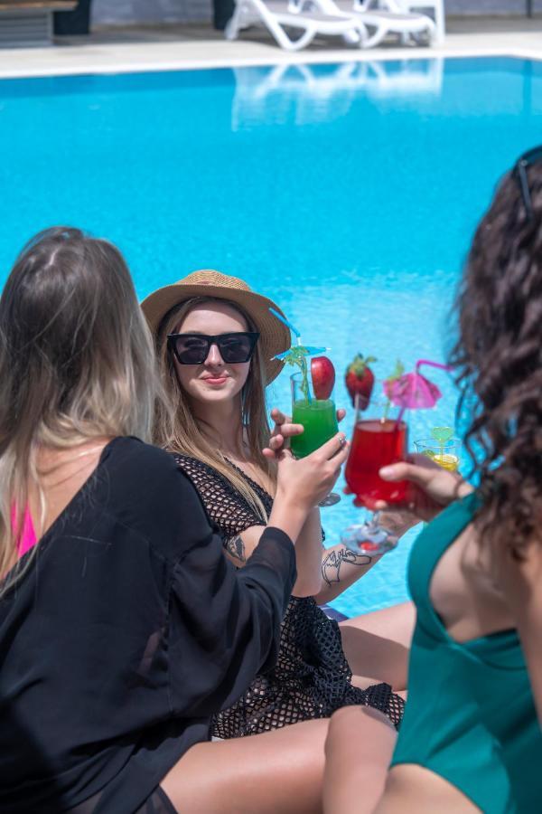 A Hotel Σιντέ Εξωτερικό φωτογραφία